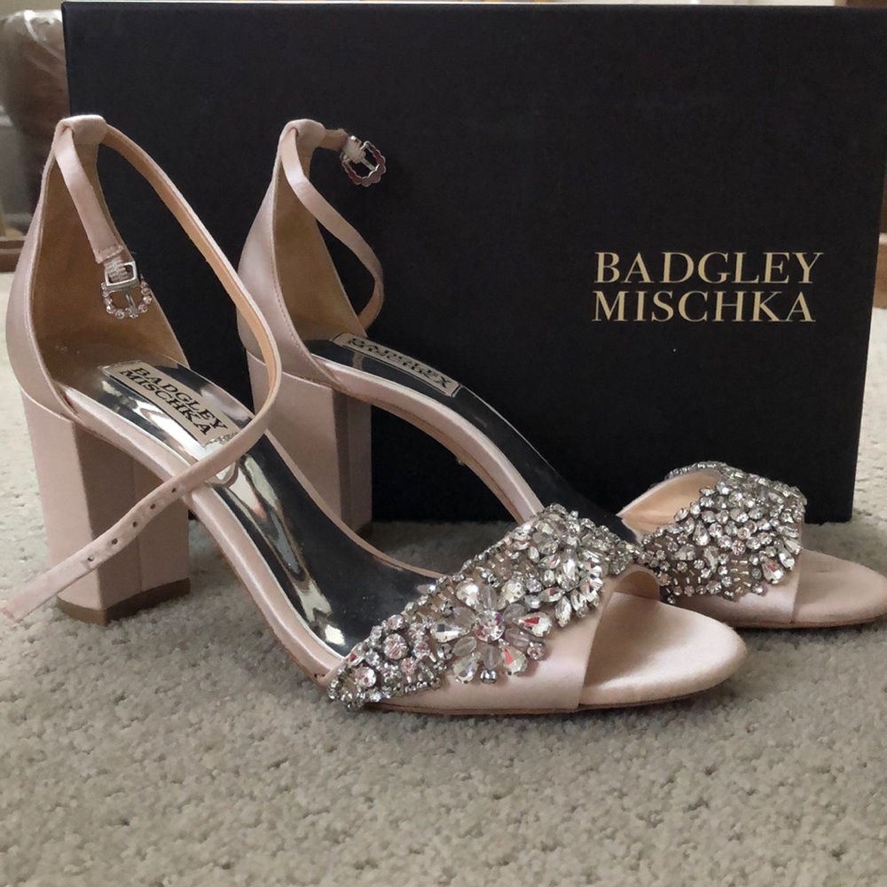Badgley Mischka Wedding Shoes - Light Rose